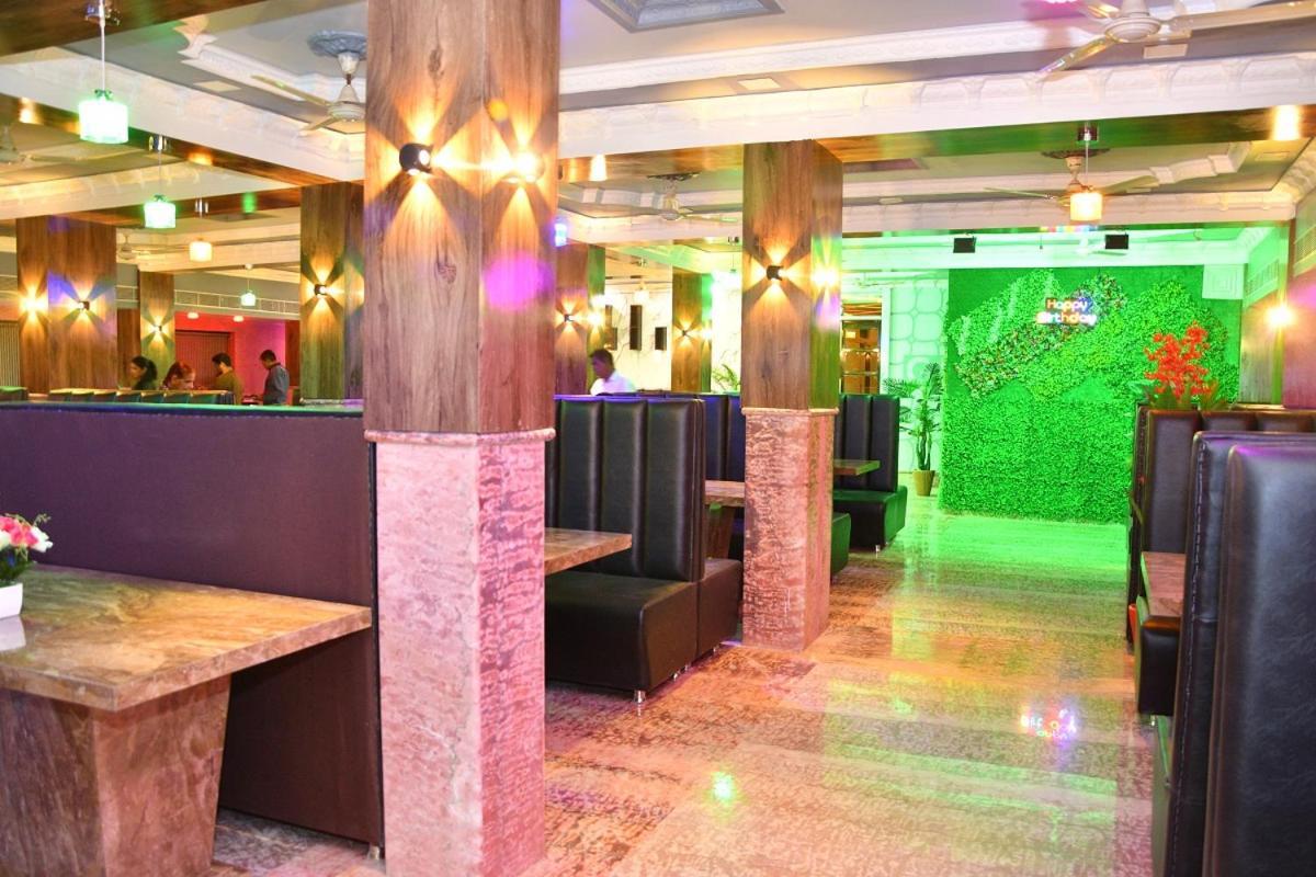 Ganpati Plaza Hotel Ajmer Bagian luar foto