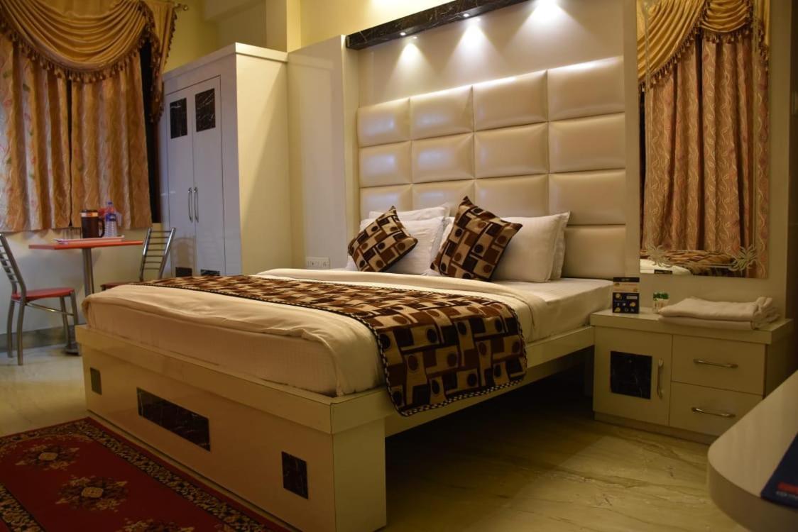 Ganpati Plaza Hotel Ajmer Bagian luar foto